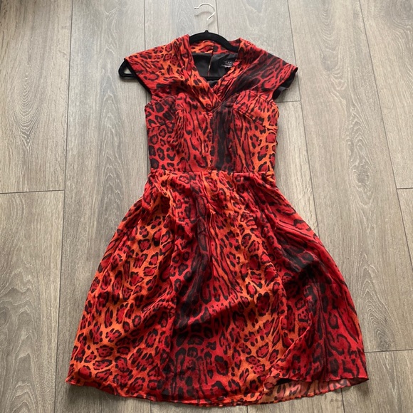 COPY - Red leopard print Ted Baker Dress - Picture 2 of 8